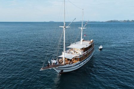 3D2N with CTZ Luxury Boat 2024